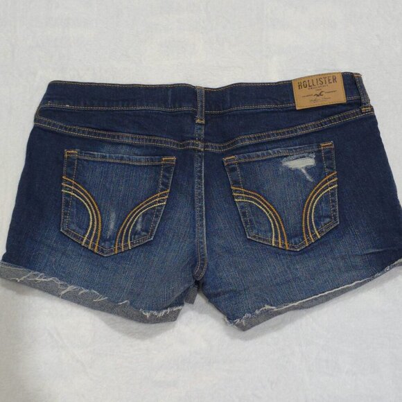 Hollister Distressed Jean Shorts – W28 Size 7 Dark Wash Frayed Hem Cutoffs | Y2K - Picture 3 of 6